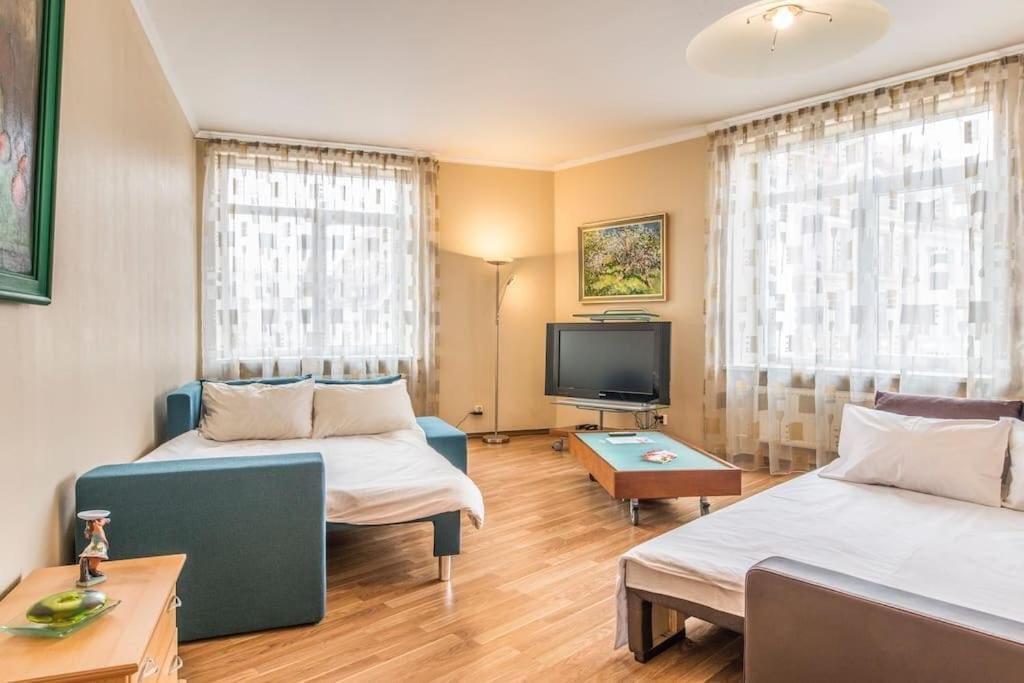 Old Town Apartment Next To Saint Peter'S Church Riga Exterior foto